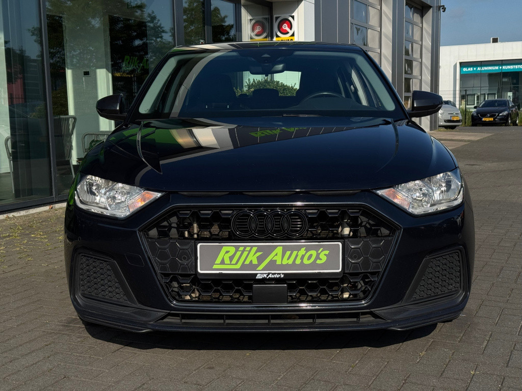 Audi A1 Sportback 35 tfsi advanced * stoelverwarming * navigatie * cruise c