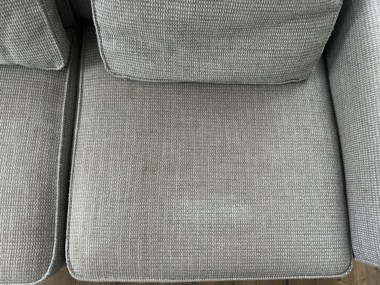 Bankstel 2 & 2,5 zit + poef evt. met bijpassende Stoelen