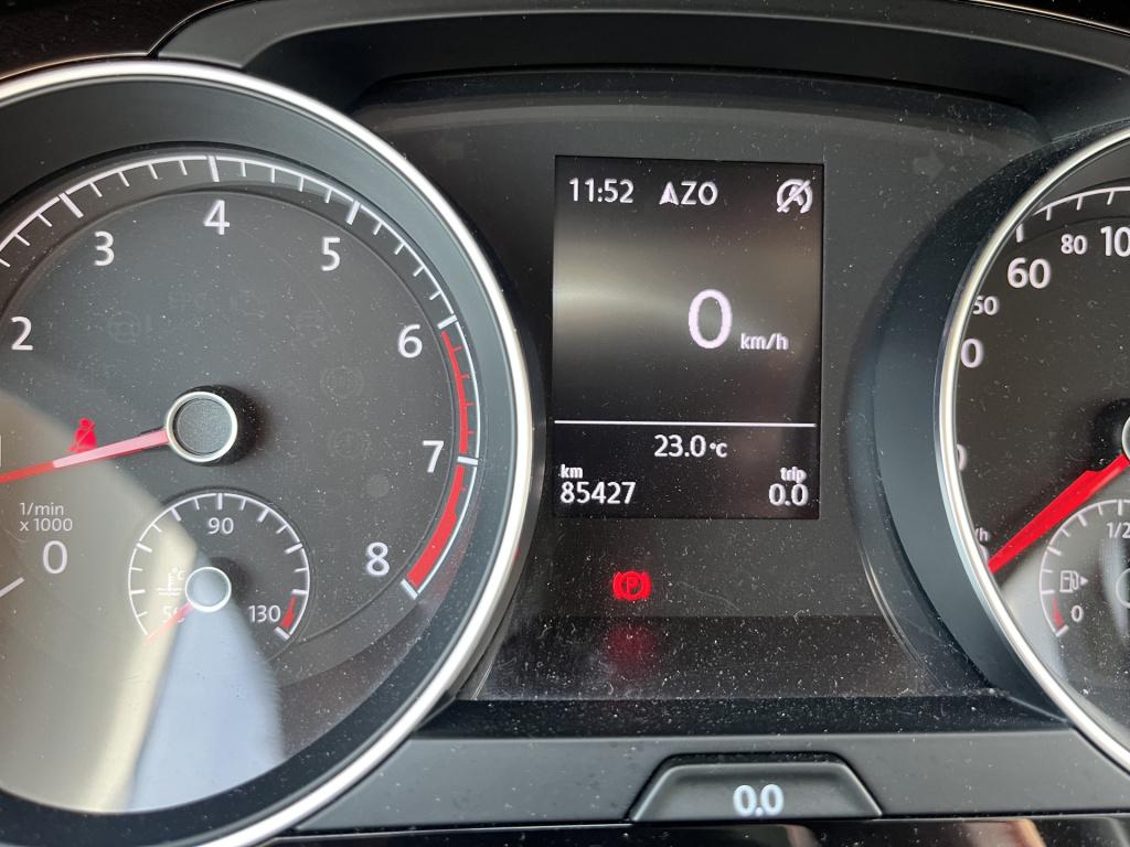 Volkswagen Golf 1.2 tsi cup edition 85 dkm navi