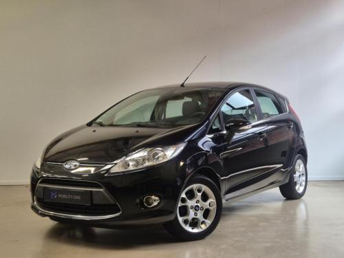 Ford Fiesta 1.25 titanium / distributieriem vervangen / koppeling vervangen