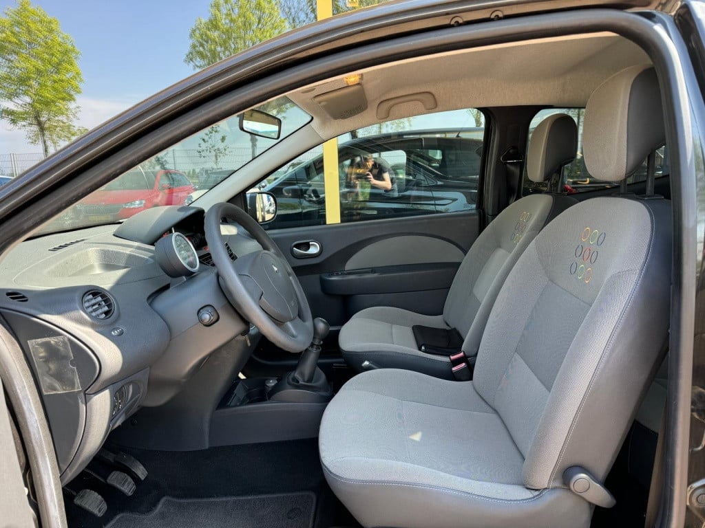 Renault Twingo 1.2-16v collection eerste eigenaar