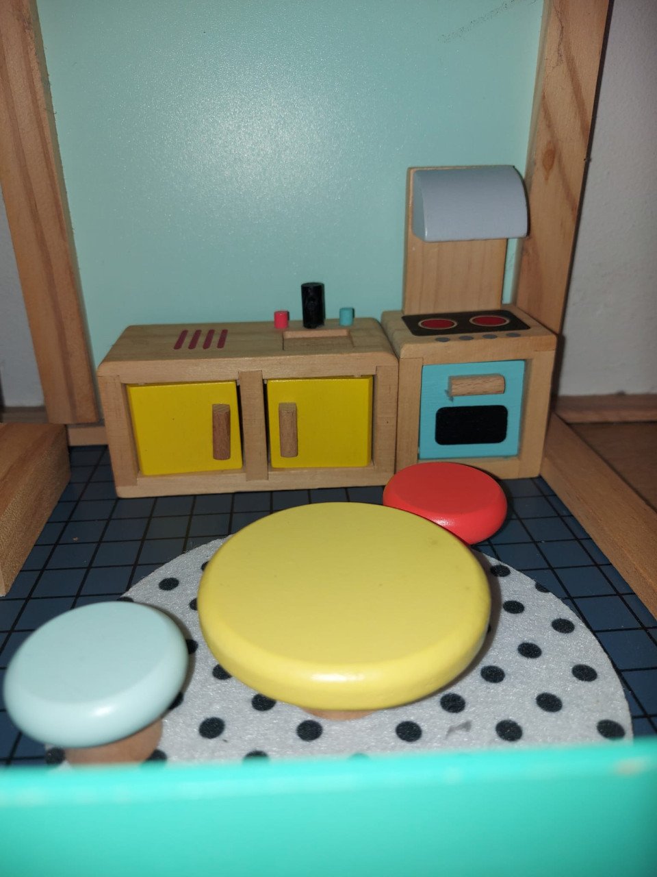 Z.g.a.n. houten HEMA poppenhuis incl. interieur en poppetjes