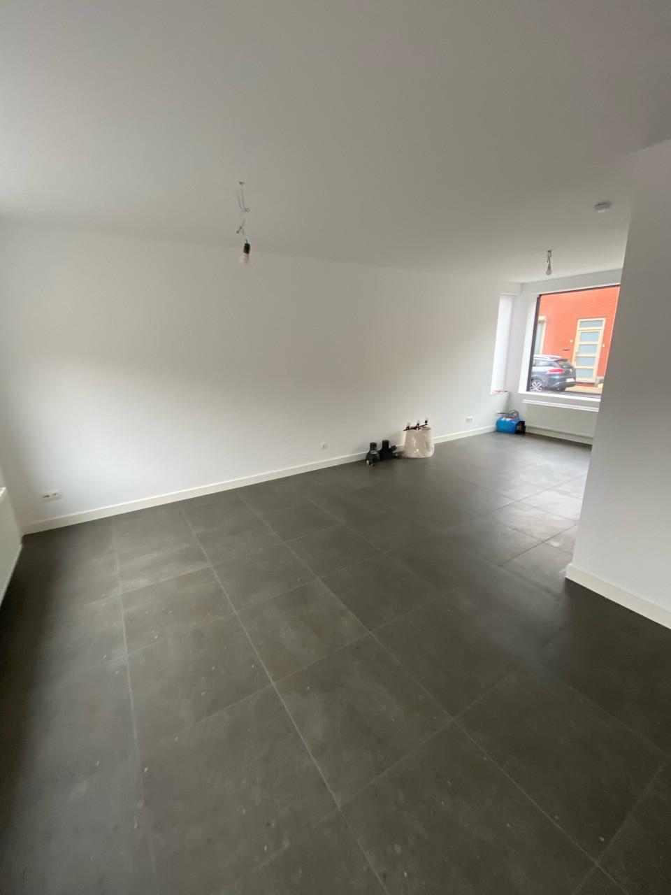 Ruime woning met 4 slaapkamers en zonnige tuin vanaf 1 mei – €1150 p/m