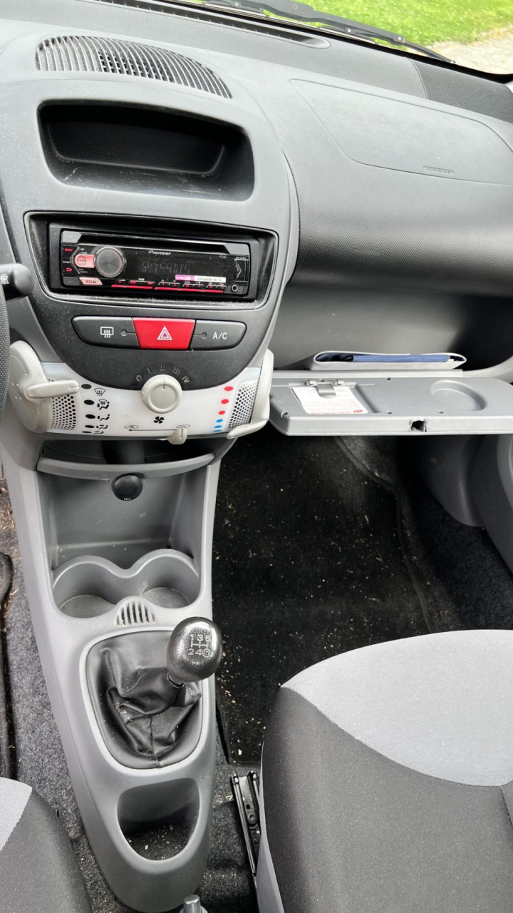 Peugeot 107 1.0-12v xr