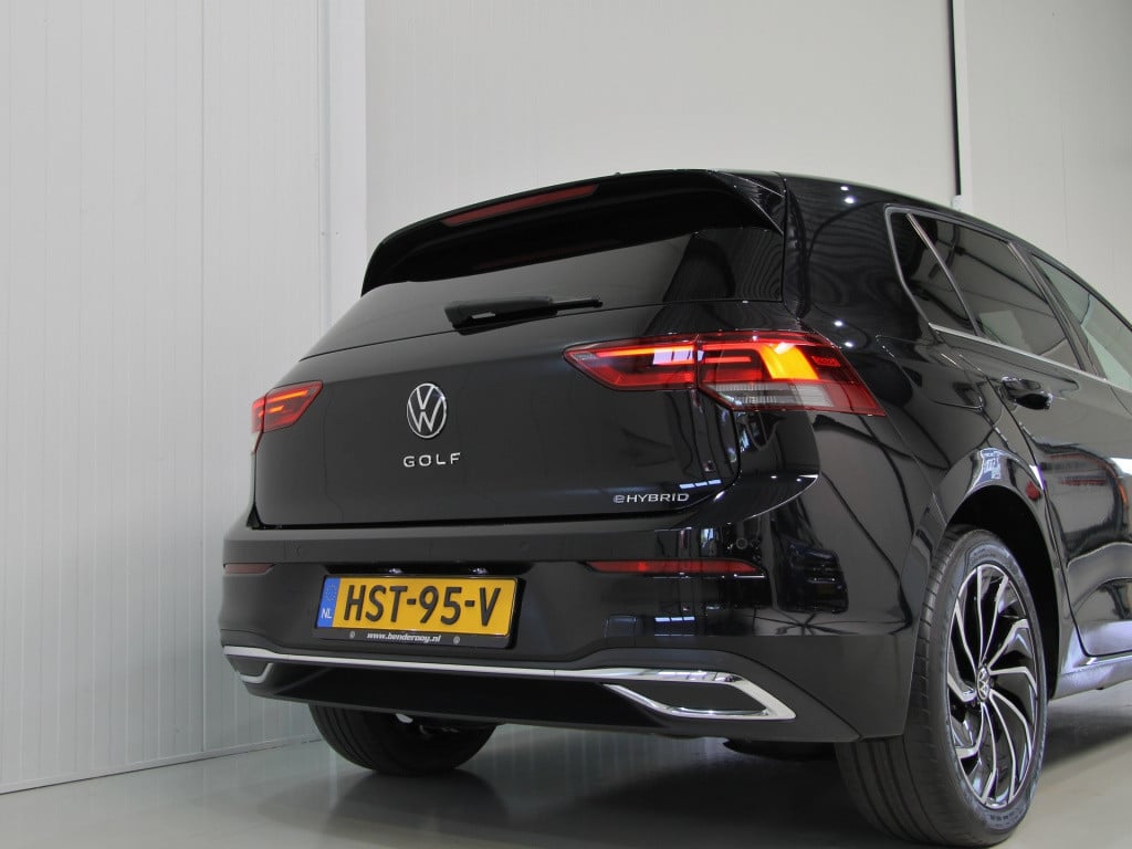 Volkswagen Golf 1.4 ehybrid 204pk style | acc | lane | ergo comfort stoel