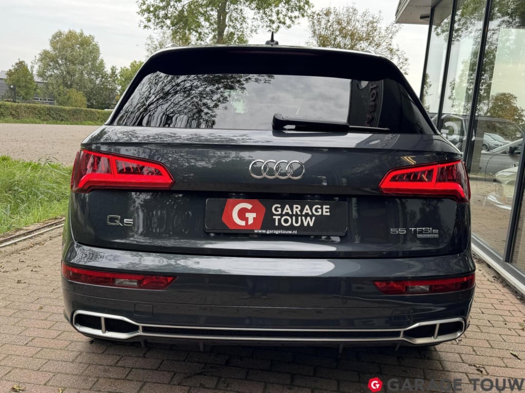 Audi Q5 55 tfsie quattro competition *hud, trekhaak, luchtv*