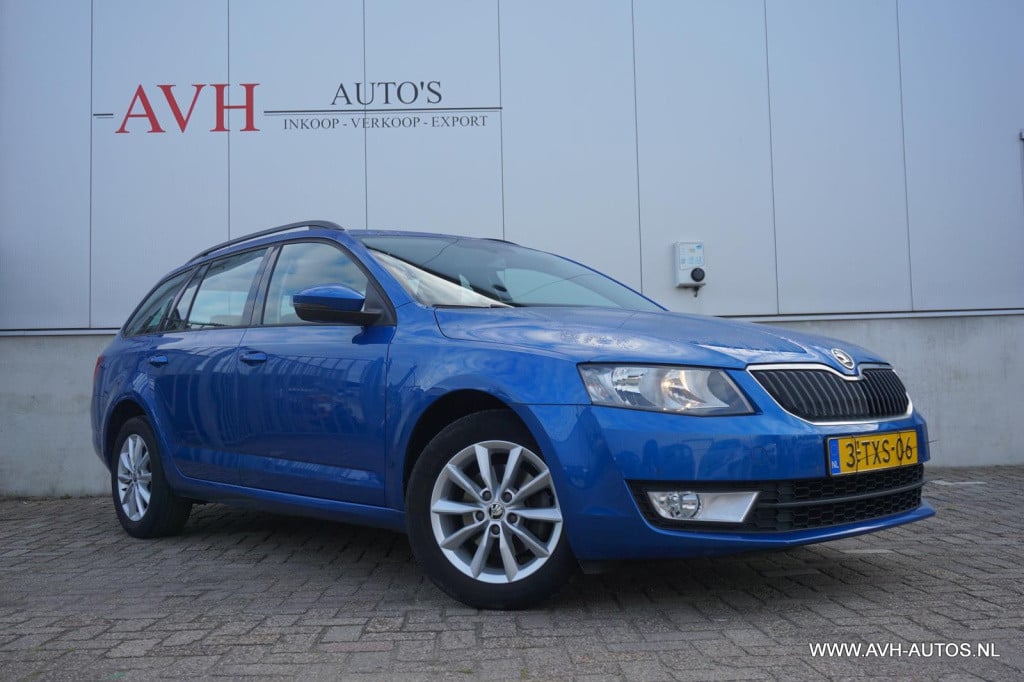 Skoda Octavia combi 1.4 tsi greentech ambition businessline dsg