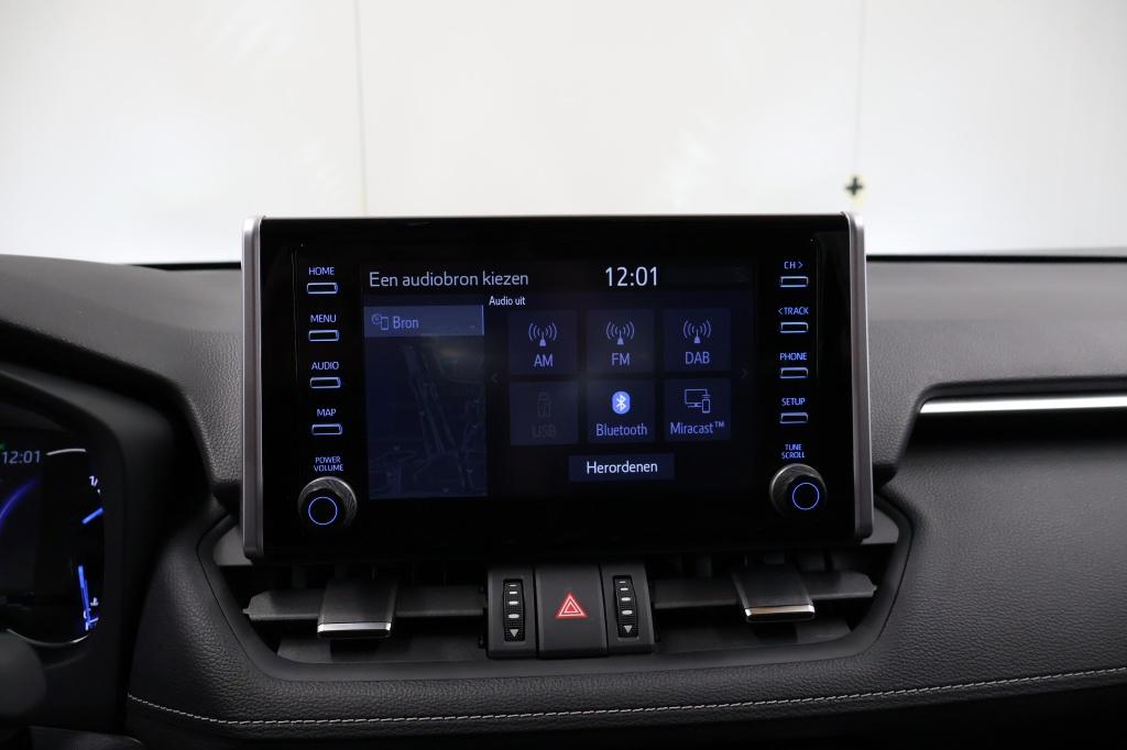 Toyota Rav4 2.5 hybrid dynamic| camera| adap.cruise| keyless