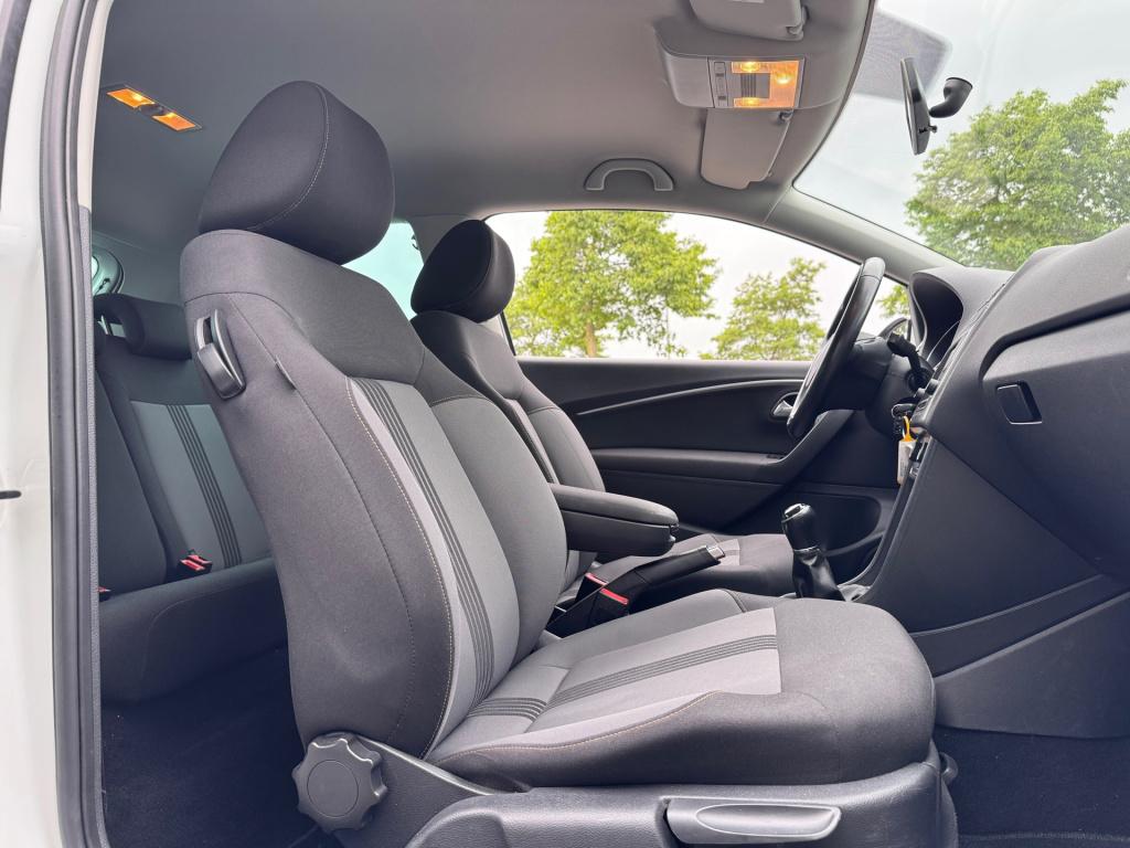 Volkswagen Polo 1.0 allstar * pdc 2x * clima