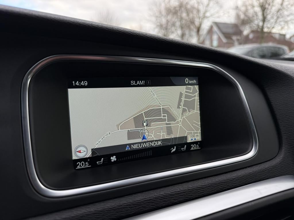 Volvo V40 2.0 t5 r-design