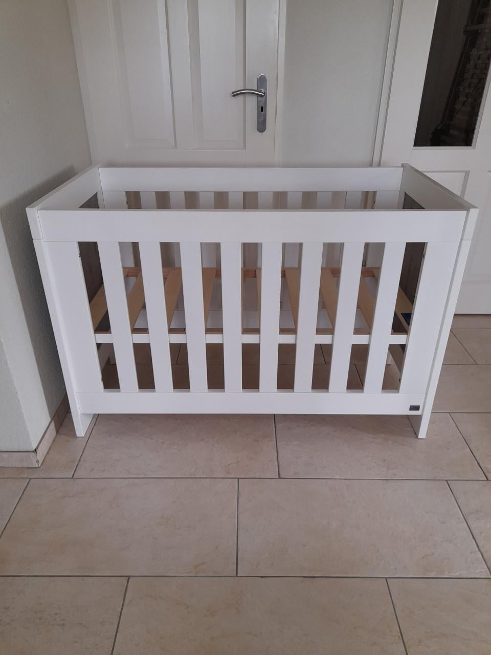 TWF Ledikantje (in goede nette staat)