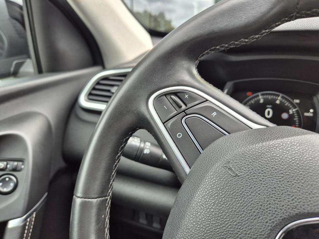 Renault Kadjar tce 130 bose camera + p-sensoren, dode hoek bewaking, bose a