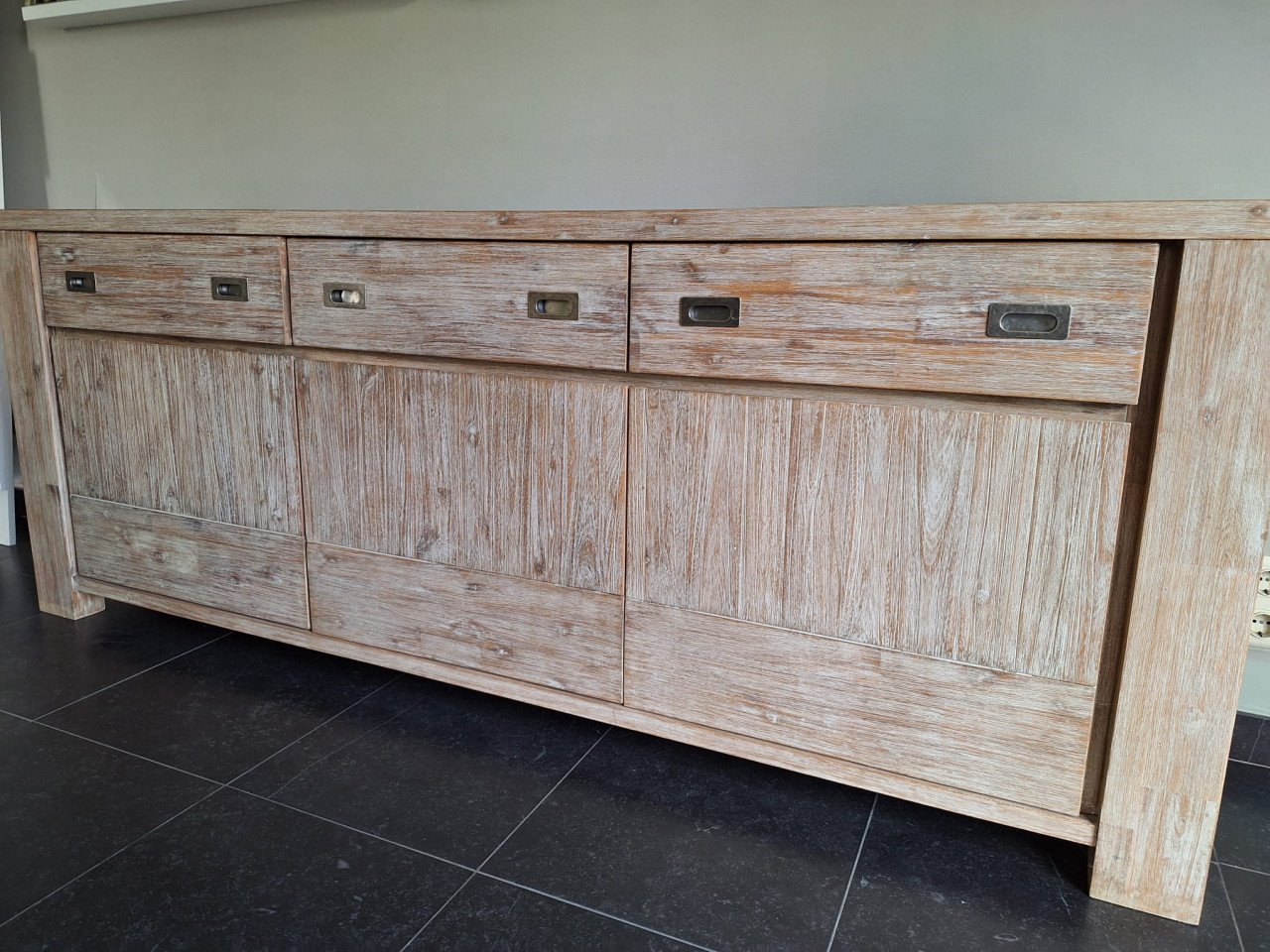 Dressoir