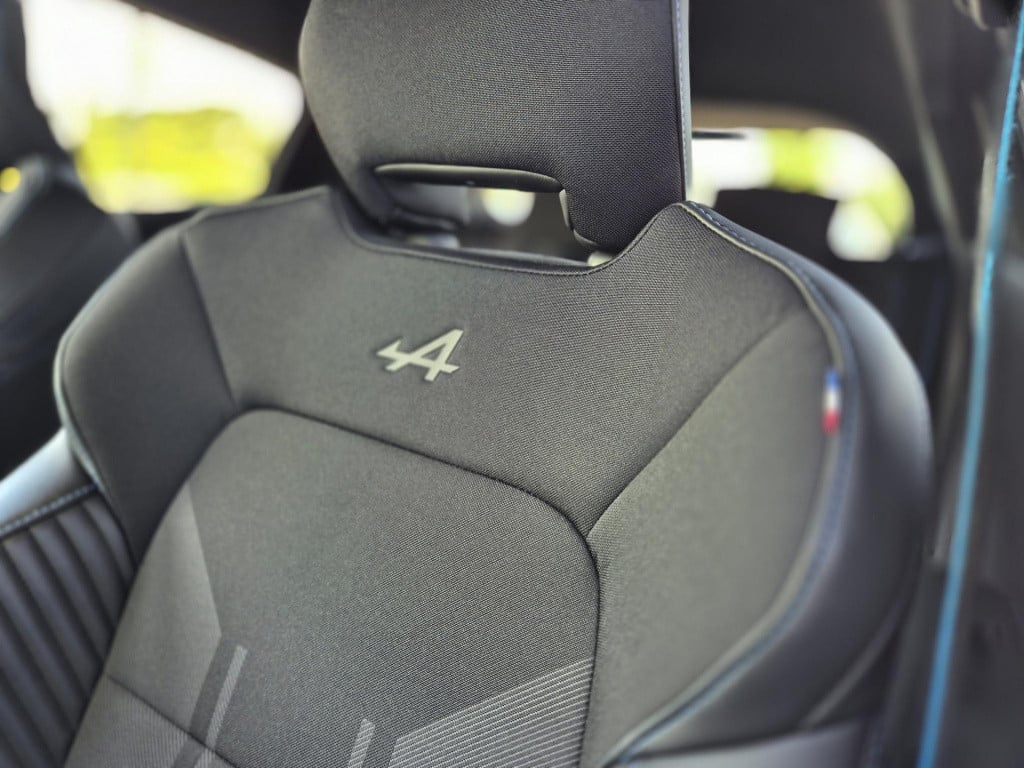 Renault Clio 1.6 e-tech full hybrid 145 esprit alpine