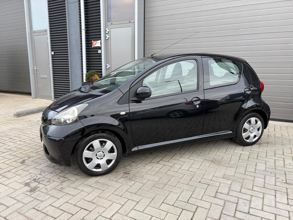 Toyota Aygo 1.0-12v +/apk/129.000/airco/centraal/