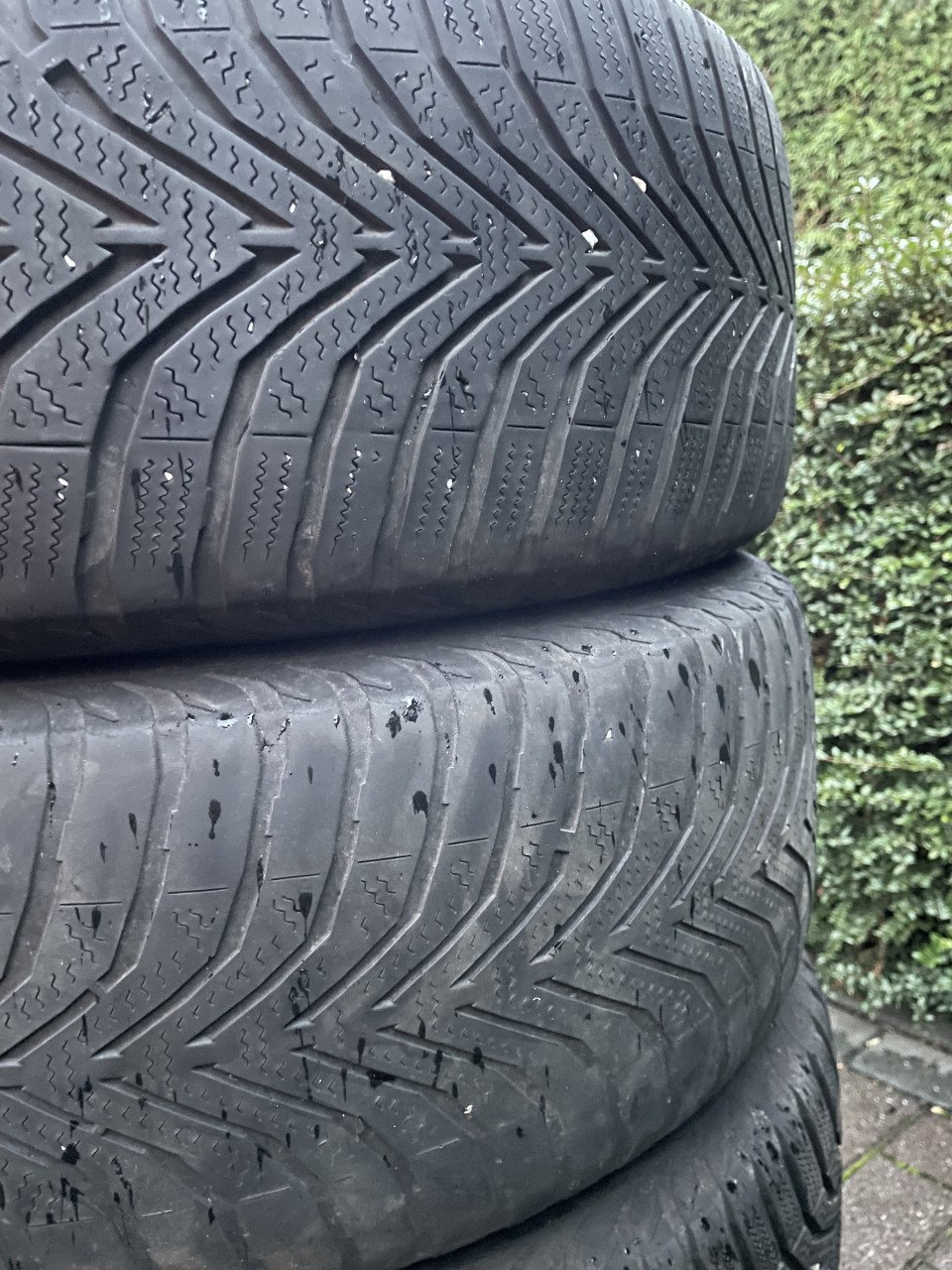 4 Audi winterbanden + licht metalen velgen te koop