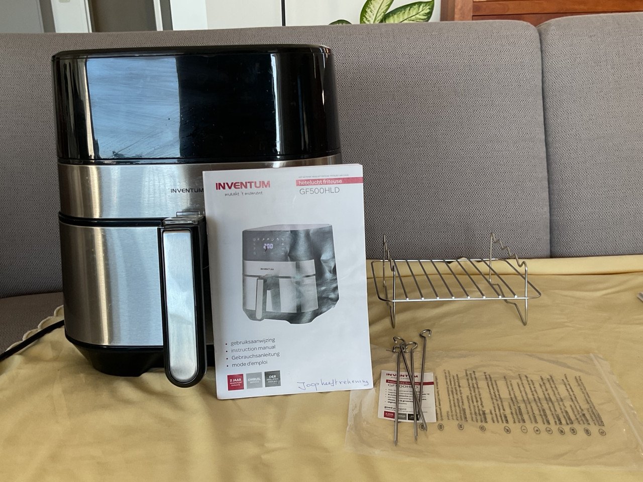 INVENTUM airfryer ( gebruikt maar in perfecte staat en schoon )