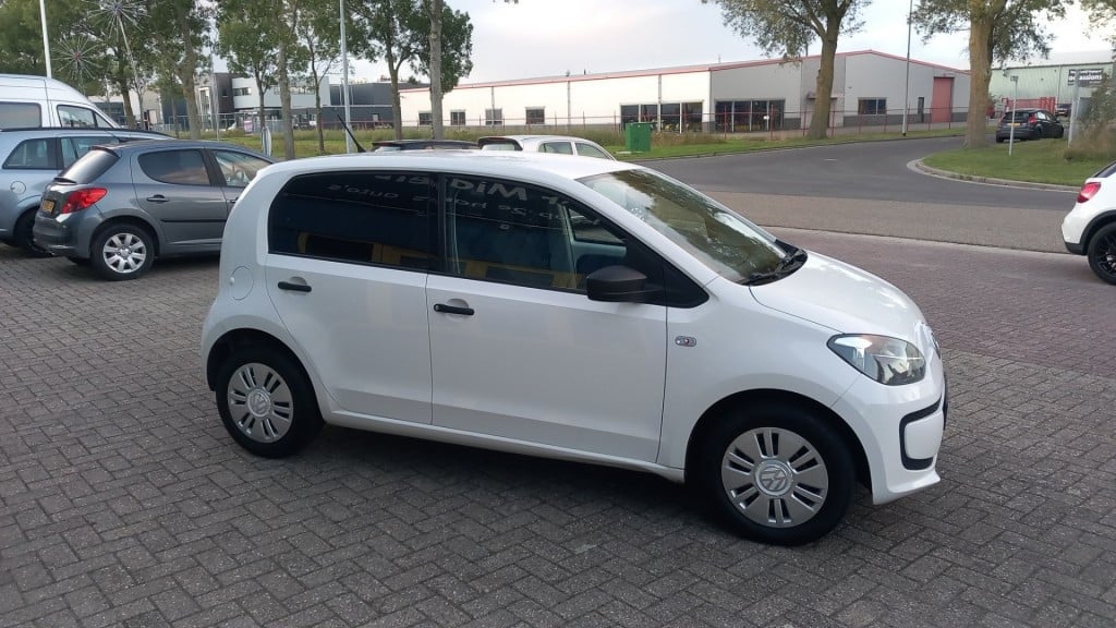Volkswagen UP! up 1.0 take-up blue-motion