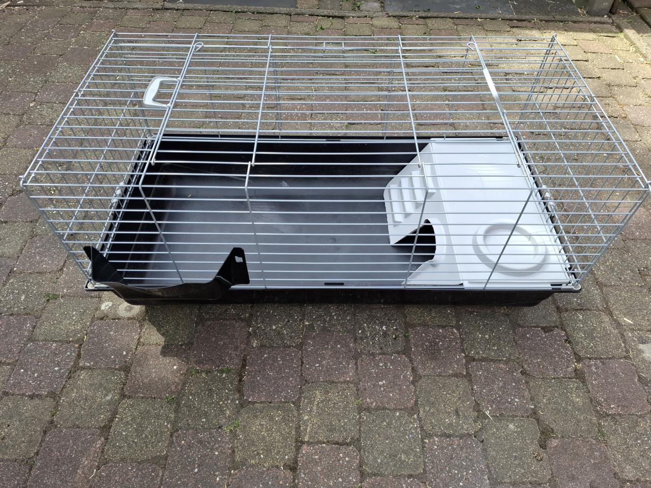 Grote kooi voor konijn/cavia