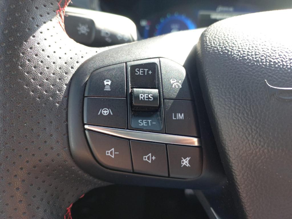 Ford Kuga 2.5 phev st-line x winter pack - adapt. cruise control