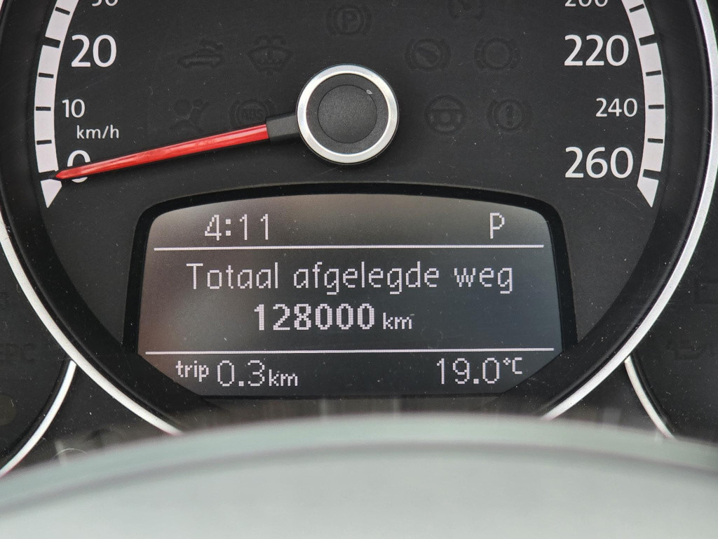 Volkswagen New Beetle cabriolet 1.4 tsi sport leder, dsg, led, navi