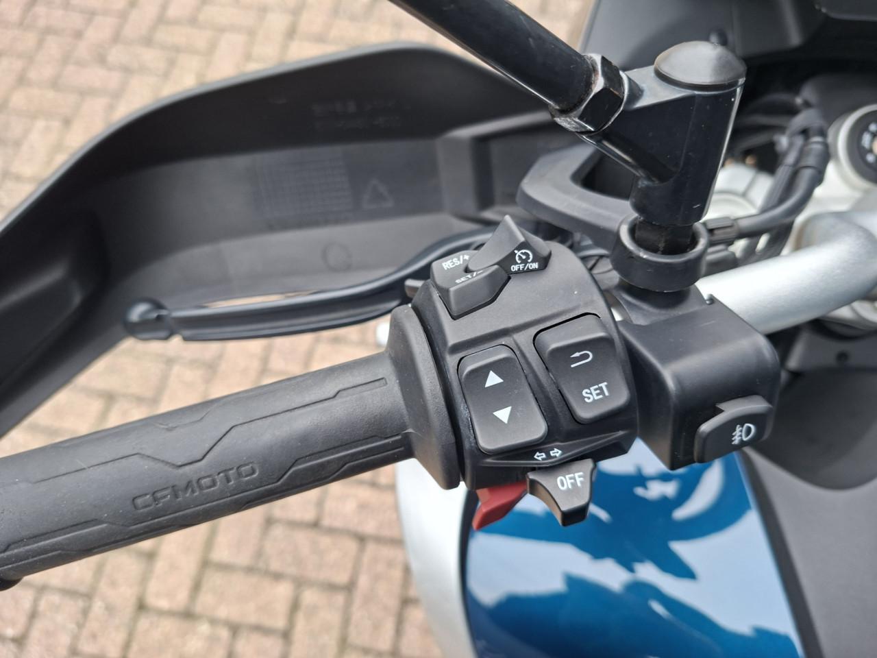 CF Moto MT 800 Touring