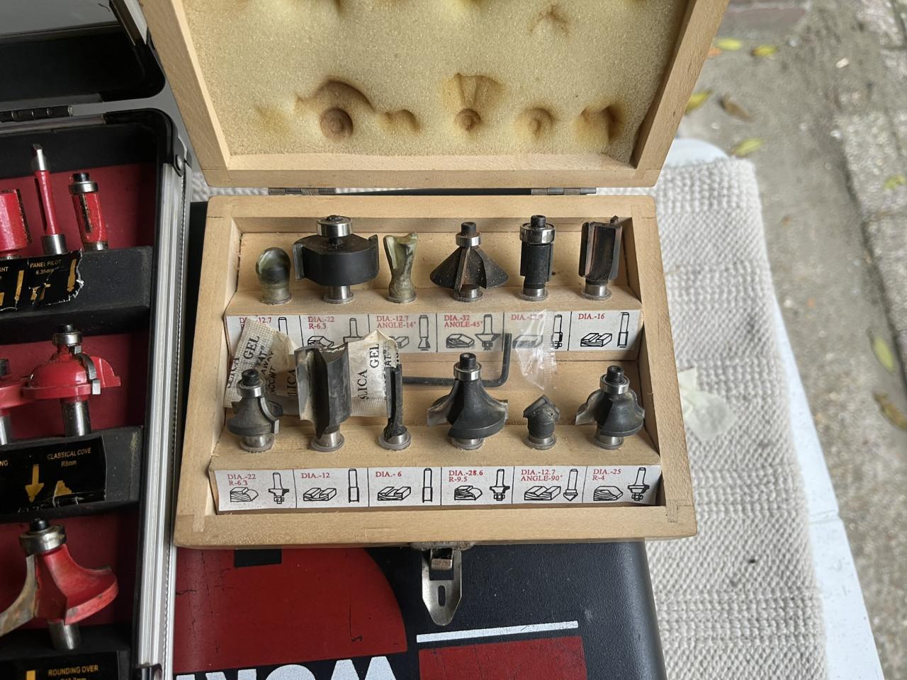 Bovenfreesmachine Master OF750 met 12 en 35 freessets