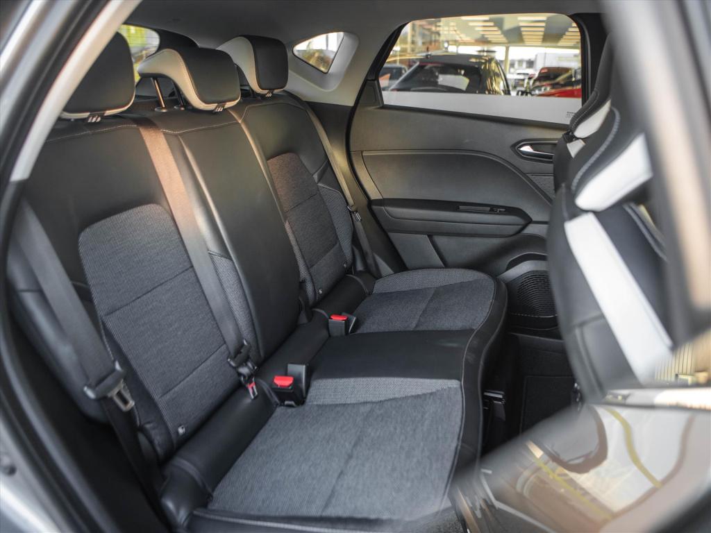 Renault Captur tce 140 intens | automaat | apple carplay | android auto | p