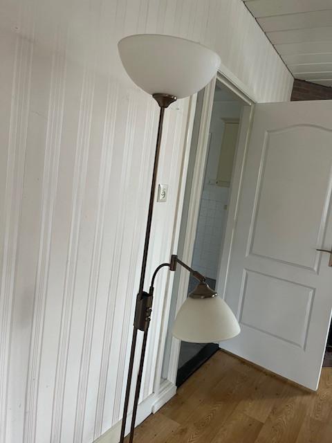 Nette stalamp/- 180cm hoog