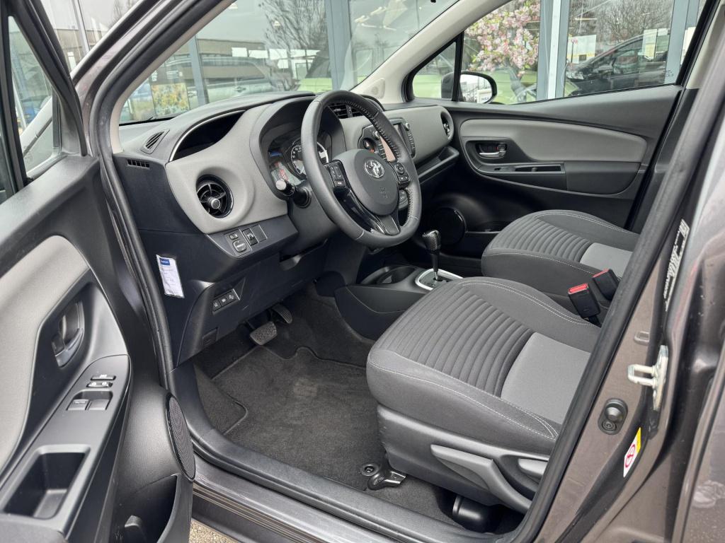 Toyota Yaris 1.5 hybrid active