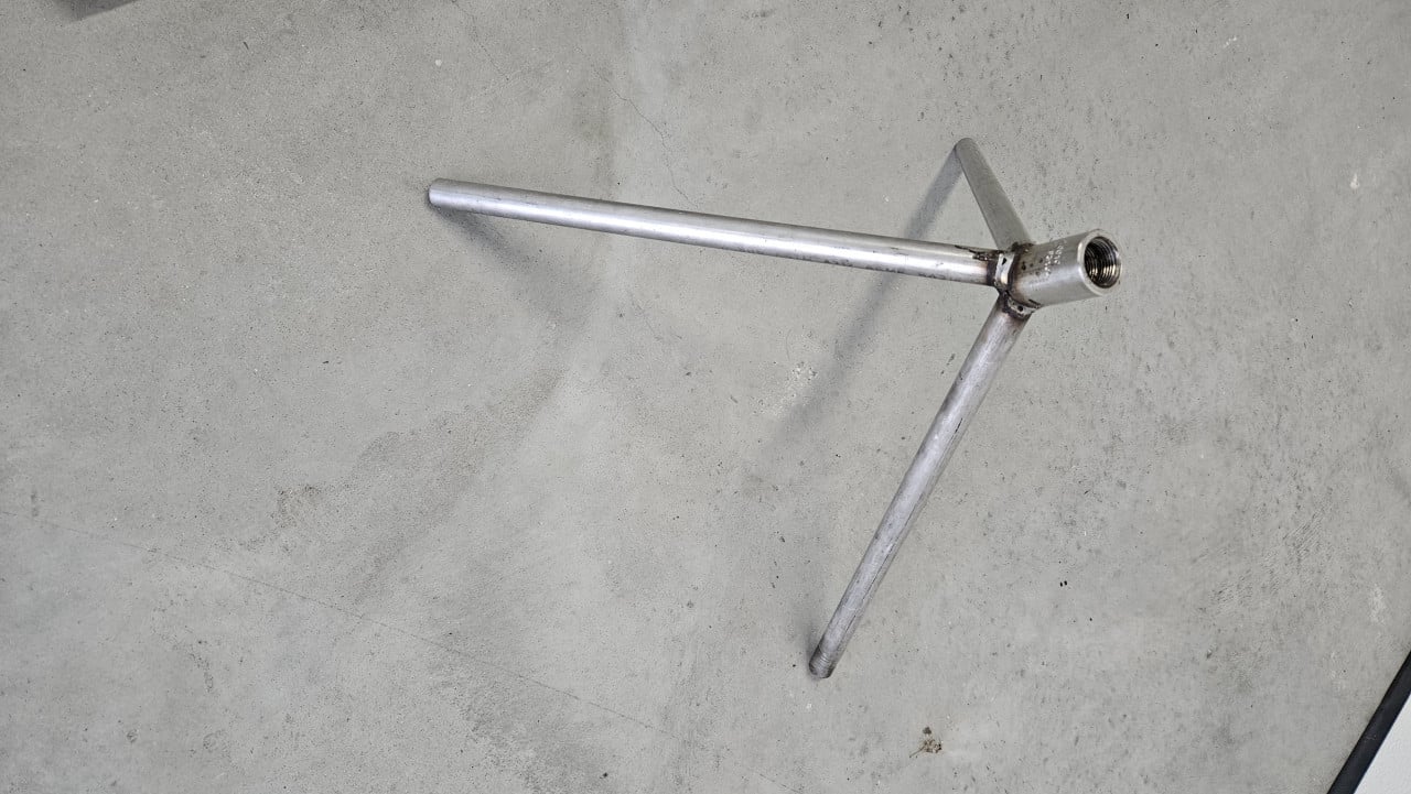 RVS bouwlamp met statief, zéér flexibel inzetbaar ( ruim 3 meter ! )