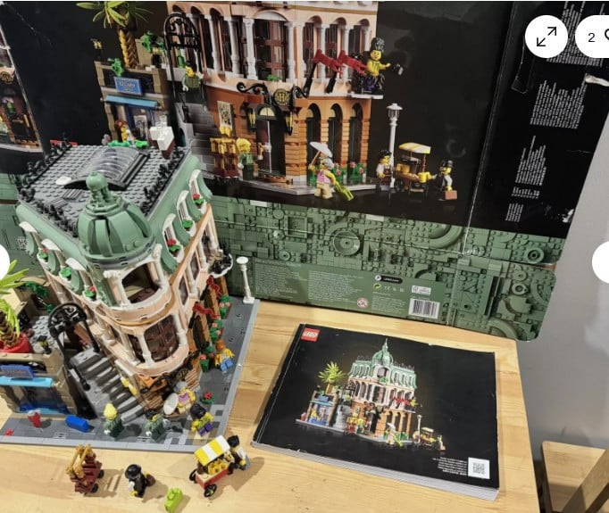 Lego Icons: Boetiekhotel 10297