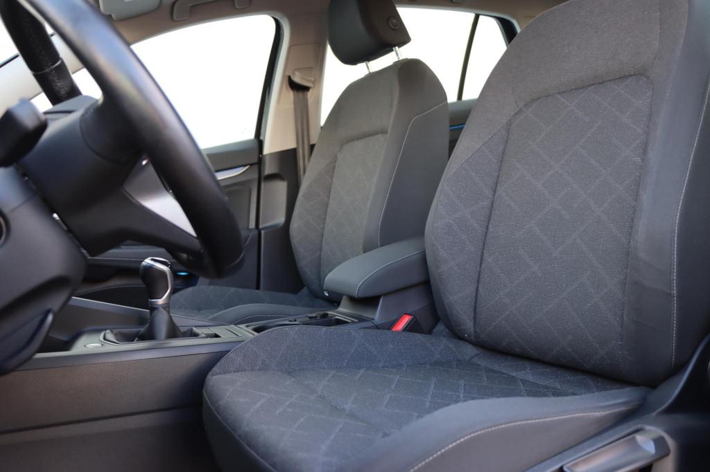 Volkswagen Golf 1.0 tsi life