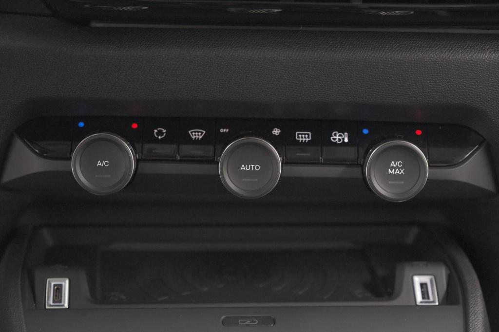 Citroen C4 1.2 hybrid 145pk max | 360 camera | adaptieve cruise control | n
