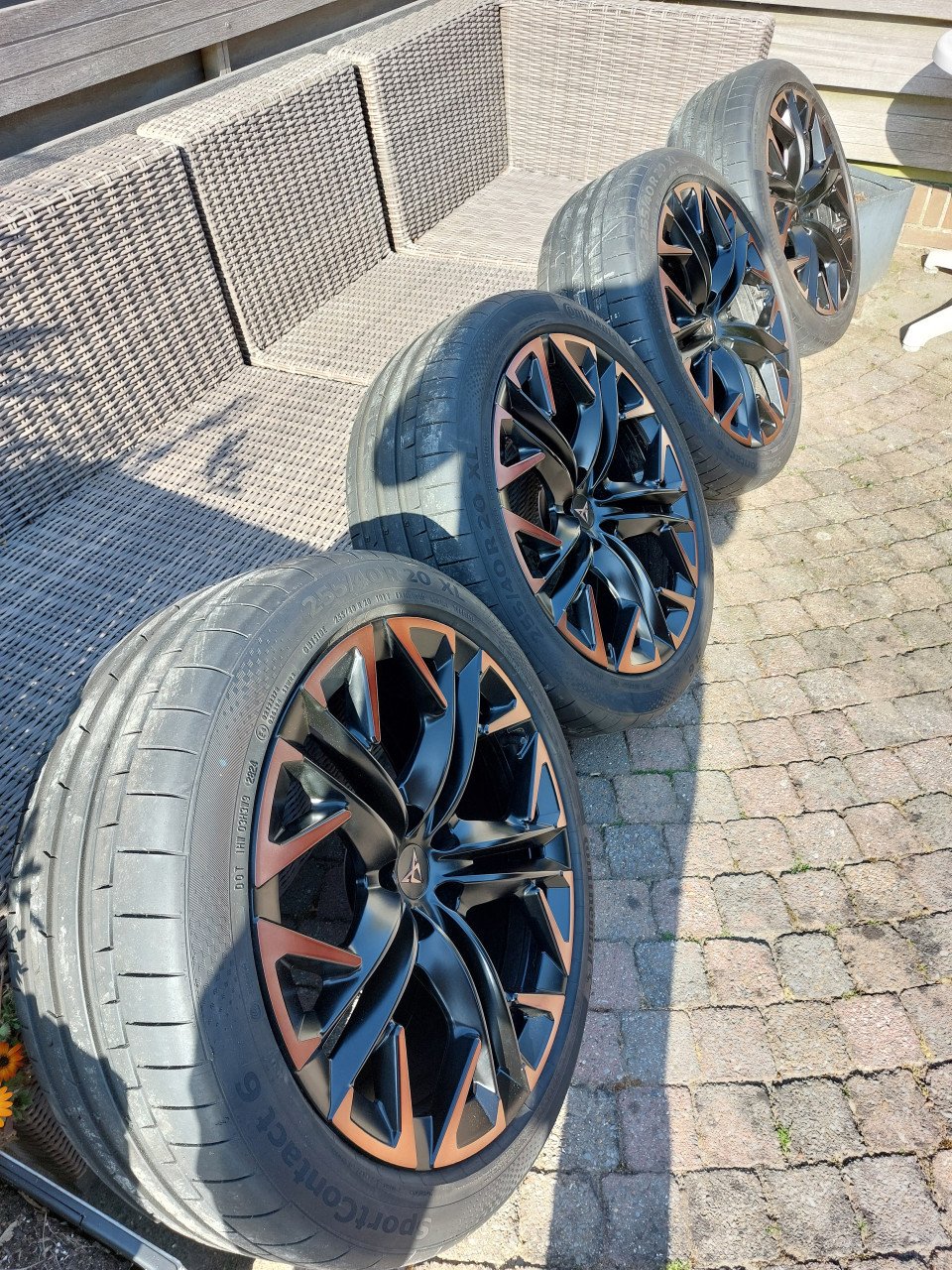 Nieuwe originele CUPRA Terramar velgenset met banden