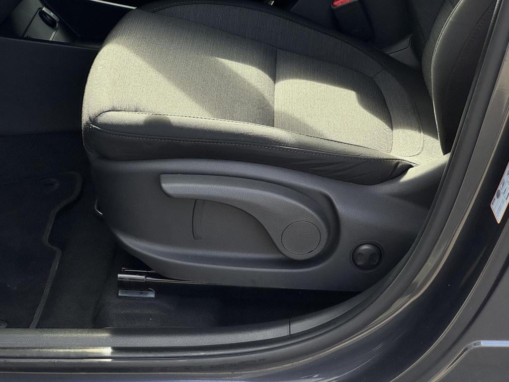 Hyundai Kona ev fashion 39 kwh