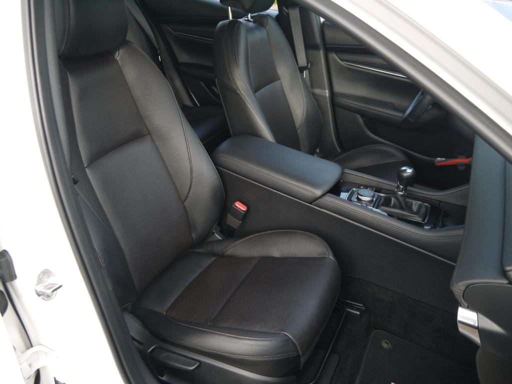 Mazda 3 2.0 e-skyactiv-x m hybrid 180 comfort met bose& leer|rijklaar