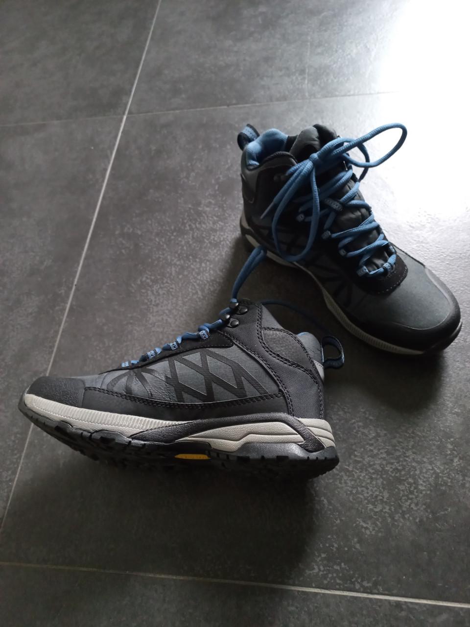 Wandelschoenen maat 37