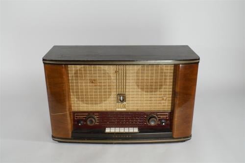 Antieke Philips Buisradio (Bi-Ampli)