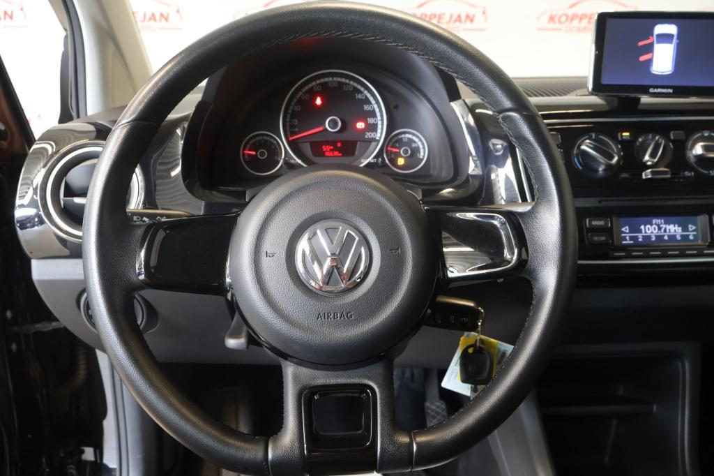 Volkswagen UP! 1.0 high up! bluemotion nl auto, airco, cruise controle, pdc