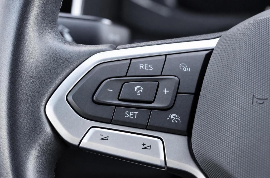 Volkswagen Polo 1.0 tsi r-line 95pk