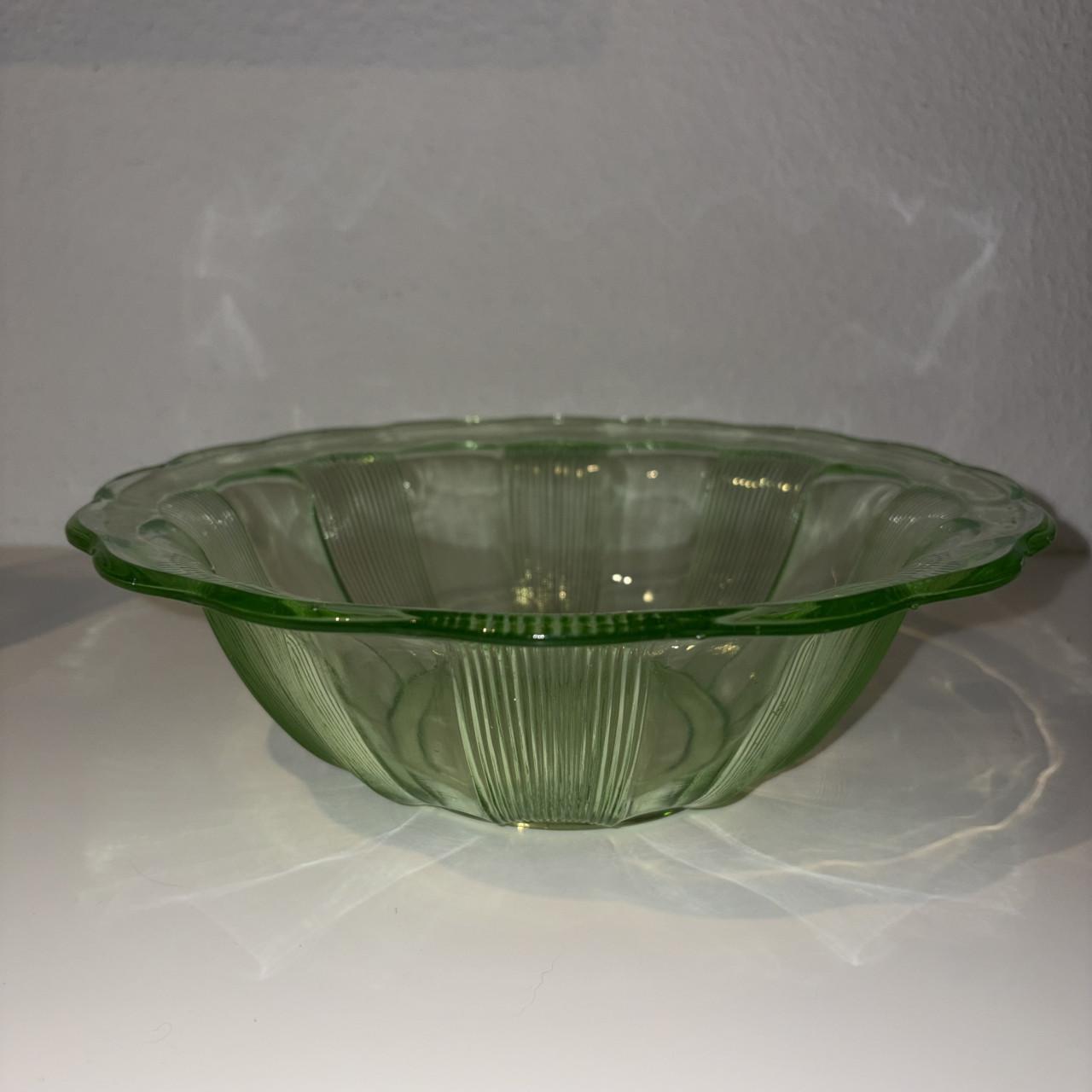 Uranium schaal 25cm uv395