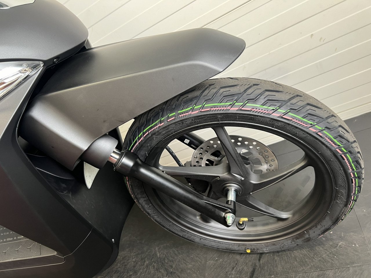 Yadea Voltguard 45km nu leverbaar voor slechts €2298,-!