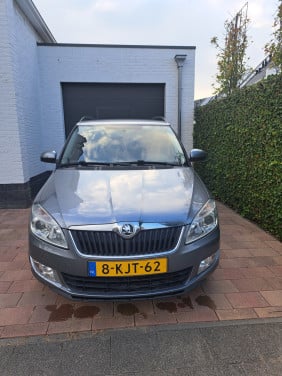 Skoda Fabia 1.2 TSI Combi Grijs