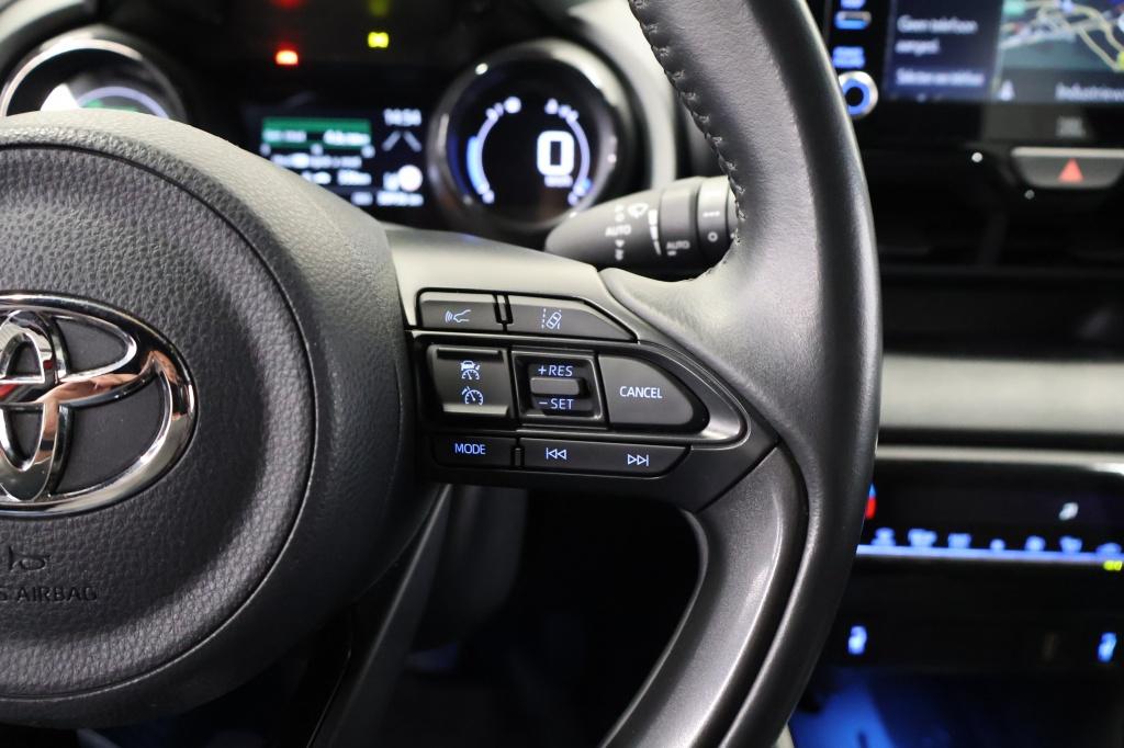 Toyota Yaris 1.5 hybrid launch edition nl auto