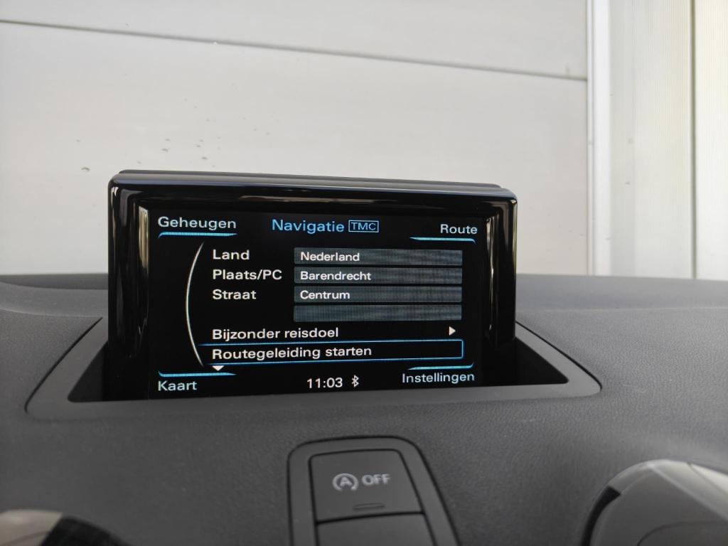 Audi A1 Sportback 1.0 tfsi sport s line edition