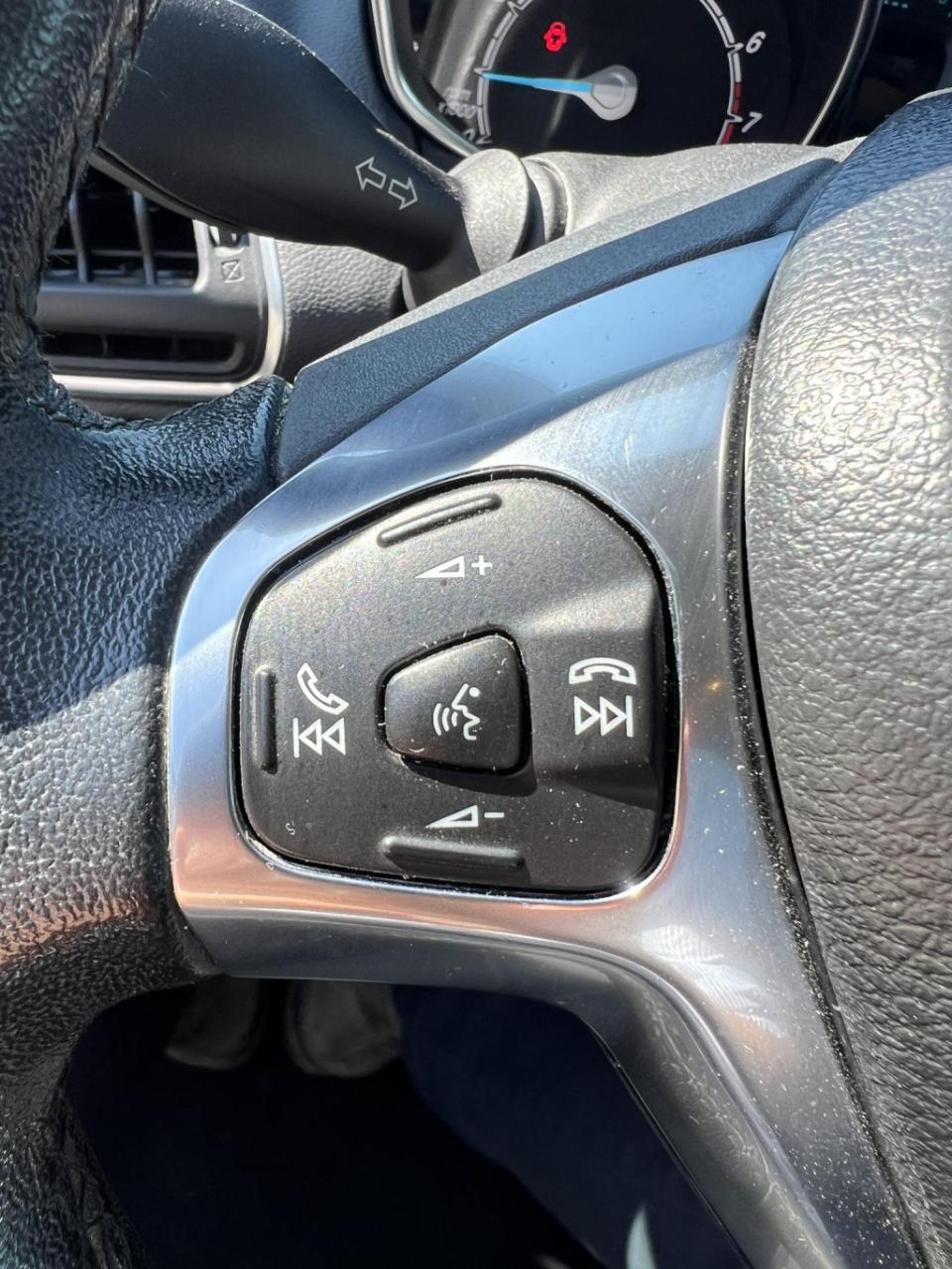 Ford B-max 1.0 ecoboost titanium