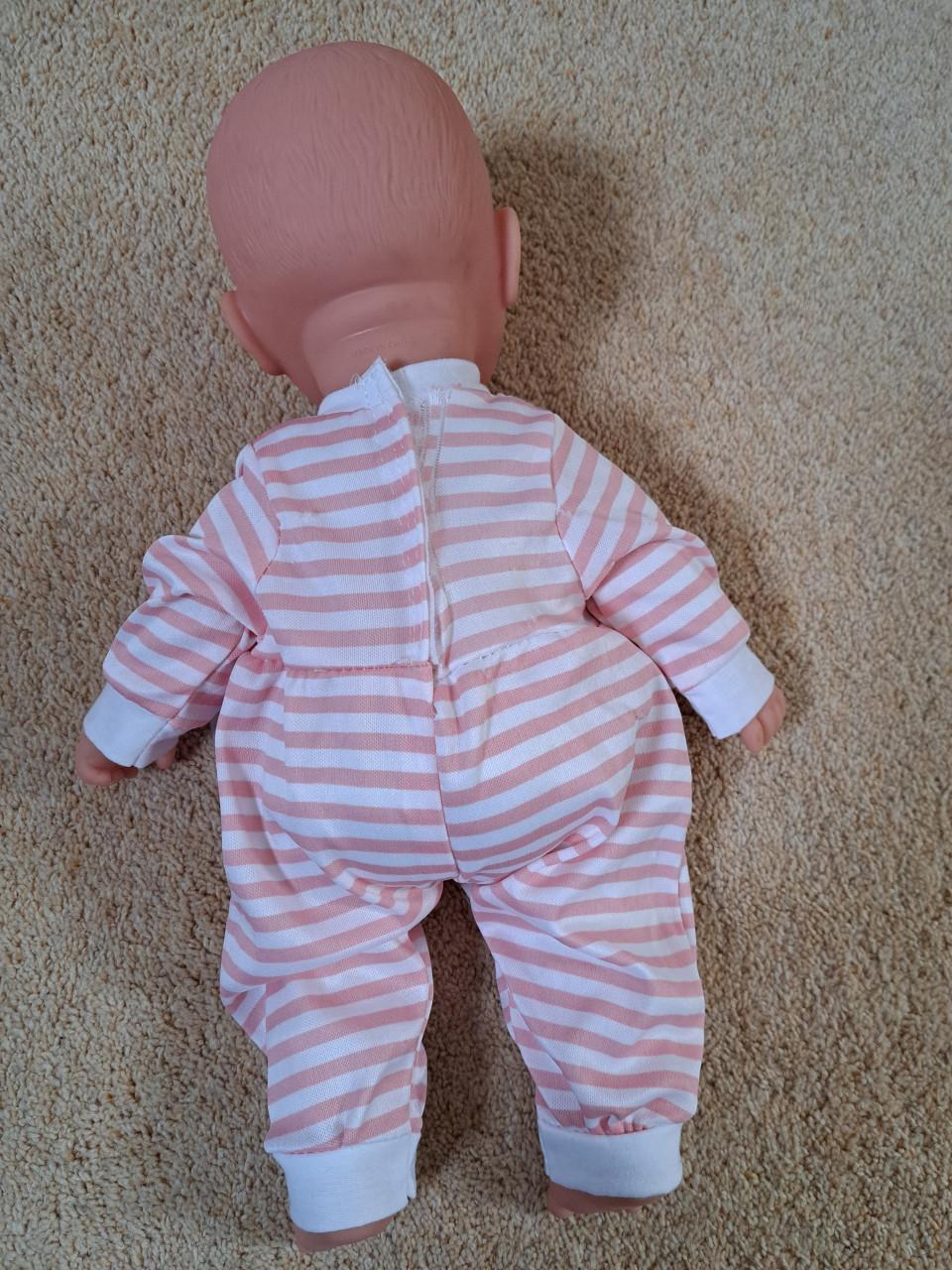 NIEUWE BABYPOP VAN 40 CM