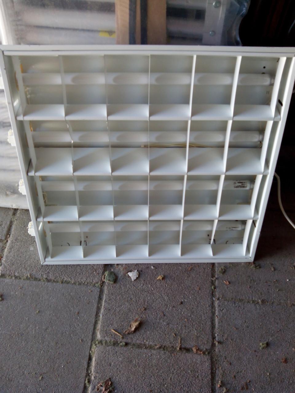 Diverse lichtbakken (60 x 60 cm)