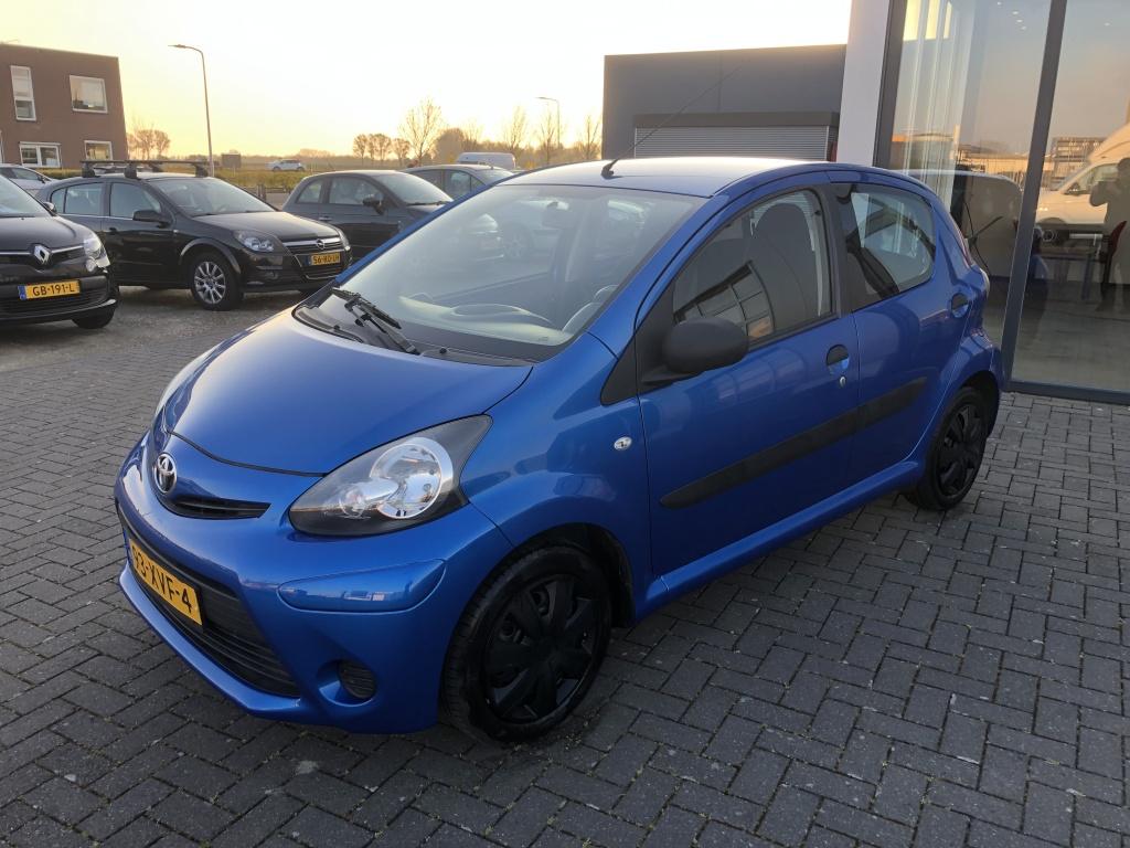 Toyota Aygo 1.0 vvt-i comfort